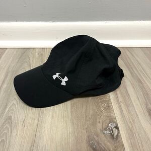 Under Armour Hat Women’s OS Free Fit Black Baseball Cap w/ Adjustable Back Strap
